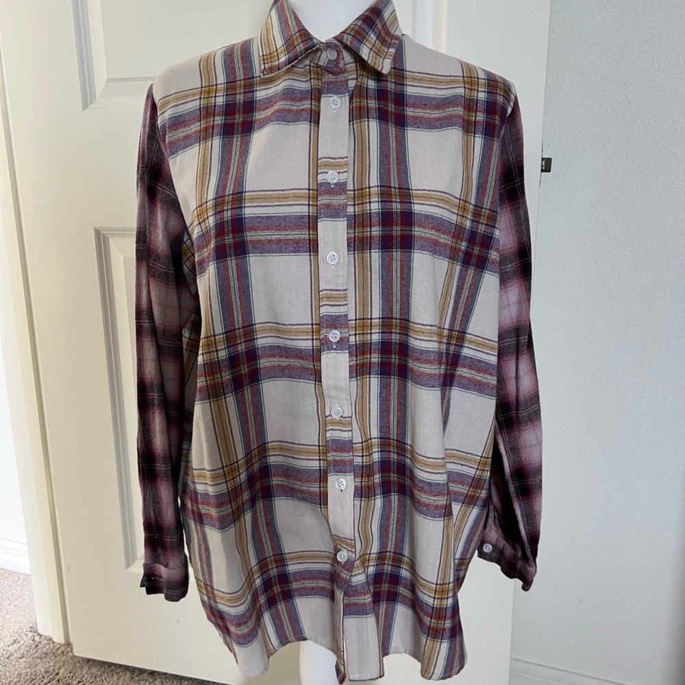 NWOT Purple Multi Plaid Flannel Button Down Shirt Medium